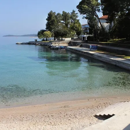 Secluded House Milovcici, Krk - 14604 *