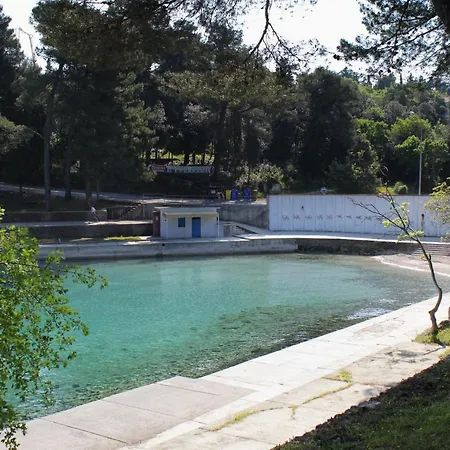 Secluded House Milovcici, Krk - 14604 펜션