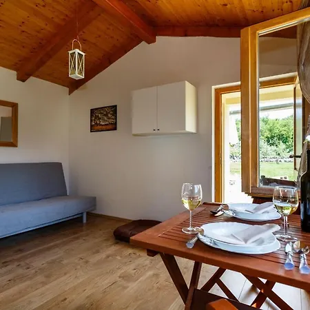 Casa de Férias Secluded House Milovcici, Krk - 14604