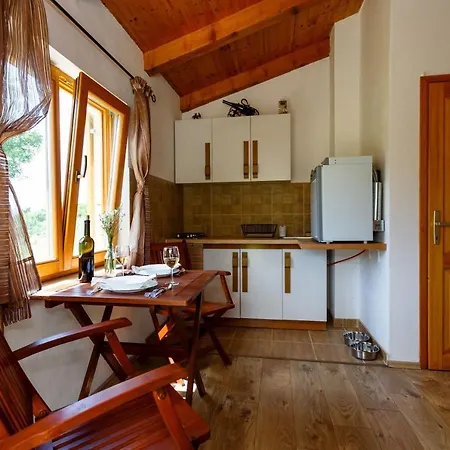 Secluded House Milovcici, Krk - 14604 別荘